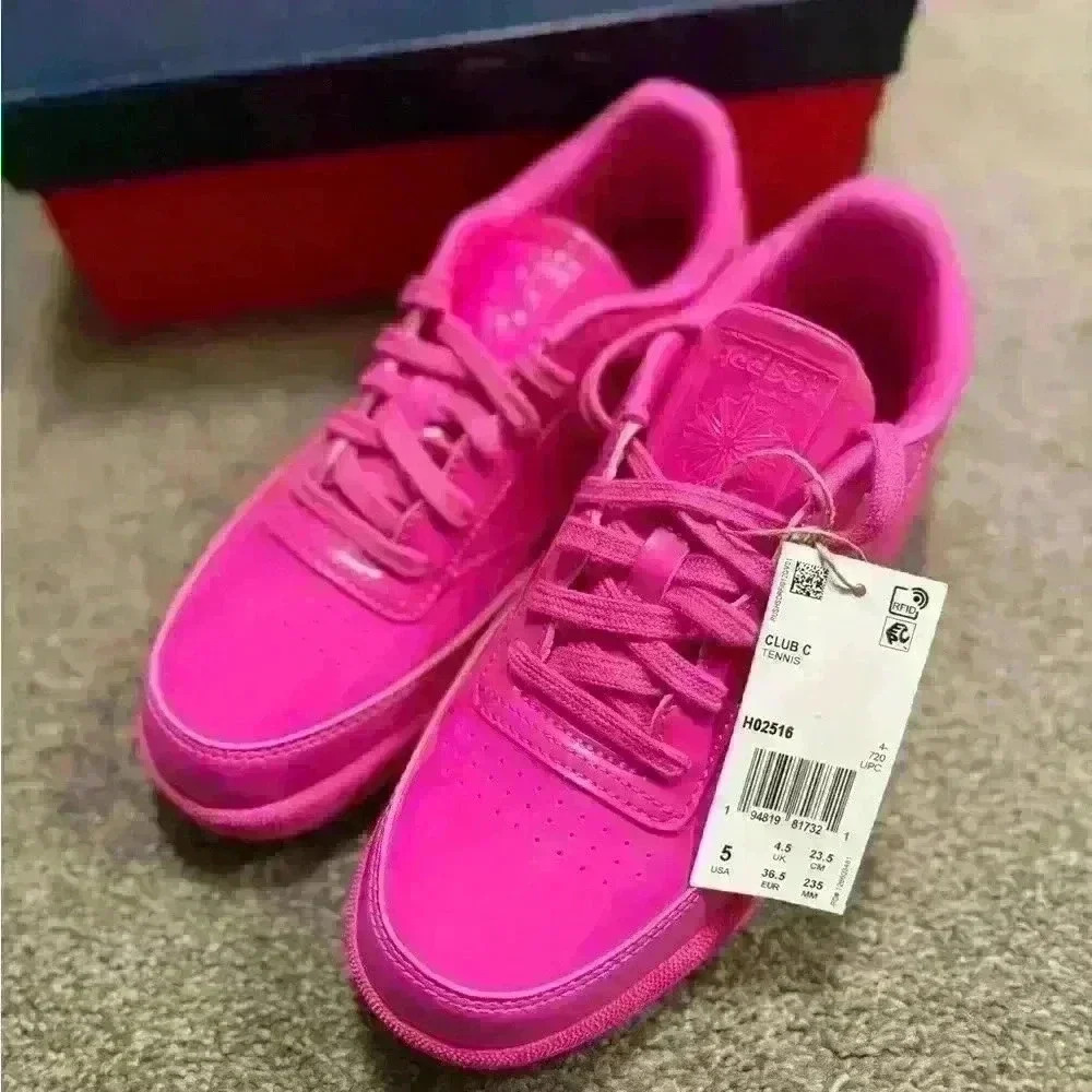 Rare NWT Reebok X Cardi B Club C Dynamic Pink Tennis shoes Sneakers size 5 - Picture 11 of 11
